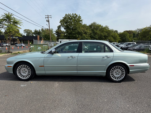 Used 2005 Jaguar XJ8 L image 8