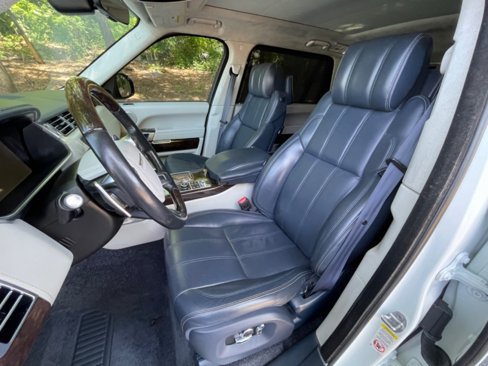 Used 2017 Land Rover Range Rover Long Wheelbase Autobiography image 18