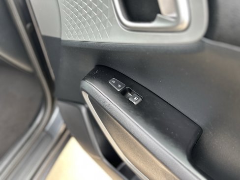 Used 2021 Kia Soul LX image 30