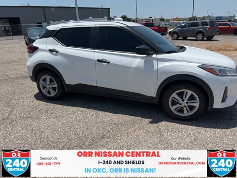 Used 2022 Nissan Kicks S image 4