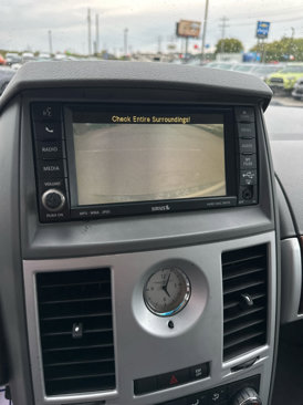 Used 2010 Chrysler Town & Country Touring image 18