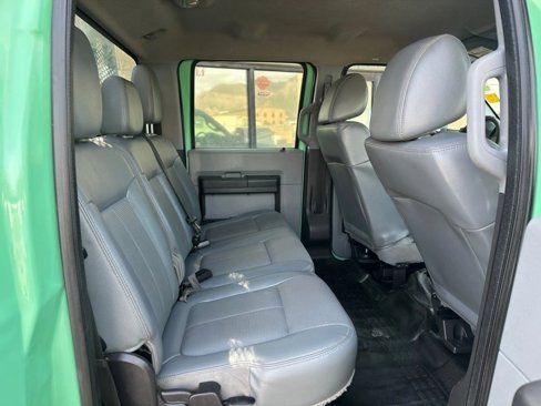 Used 2015 Ford F550 4x4 Crew Cab Super Duty image 28