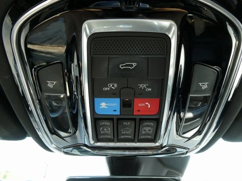 Used 2021 Jeep Grand Cherokee L Overland w/ Luxury Tech Group IV image 38