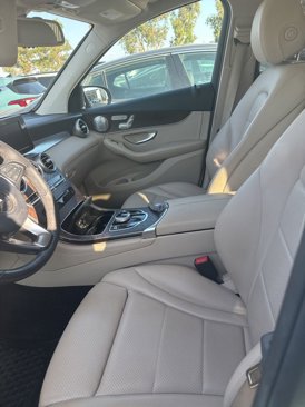 Used 2019 Mercedes-Benz GLC 350e 4MATIC image 9