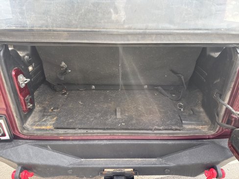 Used 2021 Jeep Wrangler Sport image 16