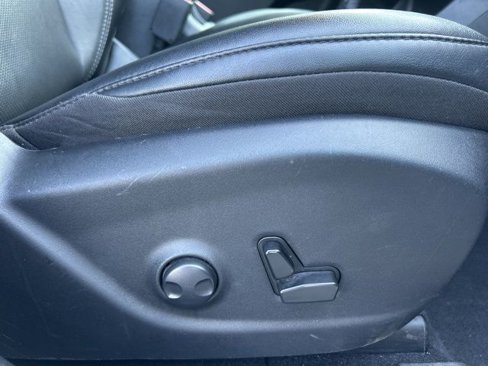 Used 2023 Jeep Cherokee Altitude Lux image 37