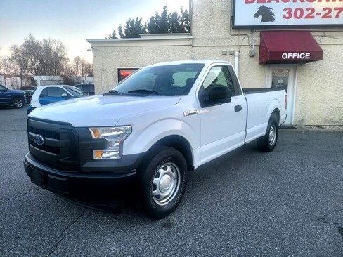 Used 2017 Ford F150 XL w/ Equipment Group 101A Mid image 3