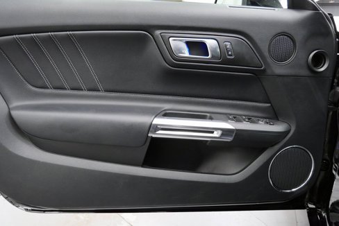 Used 2020 Ford Mustang Premium image 13