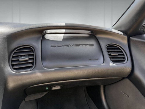 Used 1998 Chevrolet Corvette Convertible w/ Memory Pkg image 23