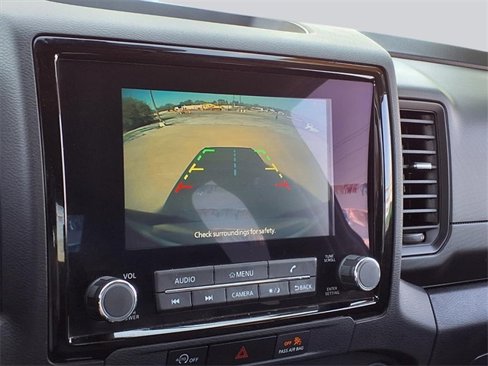Used 2024 Nissan Frontier S w/ Technology Package image 11
