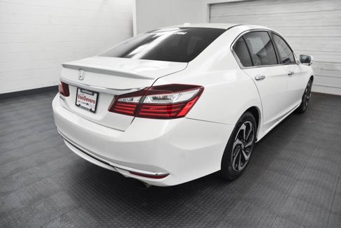 Used 2016 Honda Accord EX image 7