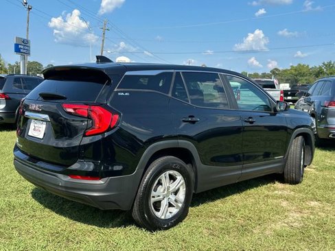 Used 2021 GMC Terrain SLE image 6