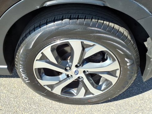 Used 2022 Subaru Outback Touring XT w/ Popular Package #2 image 9