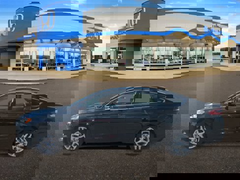 Used 2014 Ford Fusion SE w/ Equipment Group 202A image 5