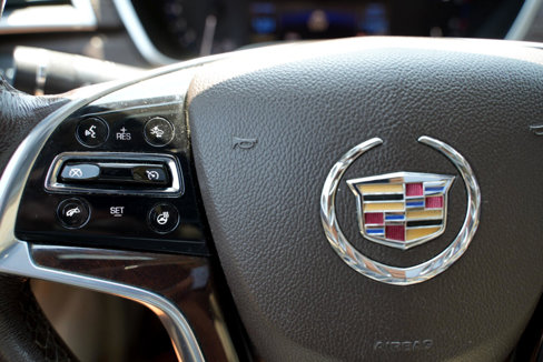 Used 2015 Cadillac SRX Luxury w/ Driver Awareness Package image 35
