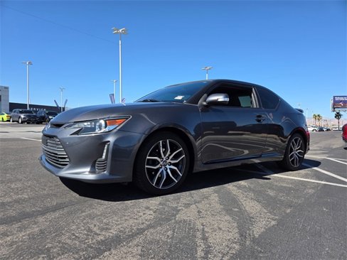Used 2016 Scion tC image 3