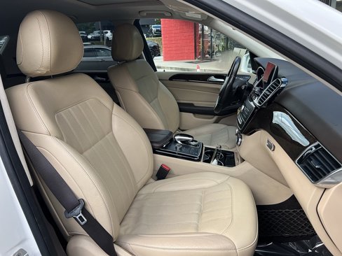 Used 2017 Mercedes-Benz GLE 350 4MATIC image 31