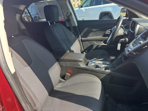 Used 2017 Chevrolet Equinox LT w/ Convenience Package image 16