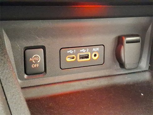 Used 2024 Nissan Sentra SV w/ All-Weather Package image 25