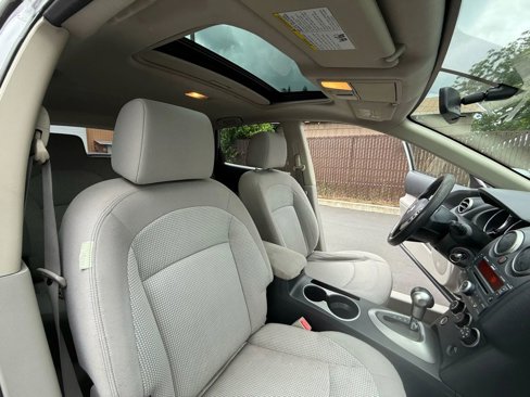 Used 2010 Nissan Rogue SL image 22