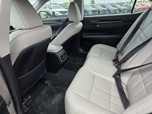 Used 2018 Lexus ES 350 image 27