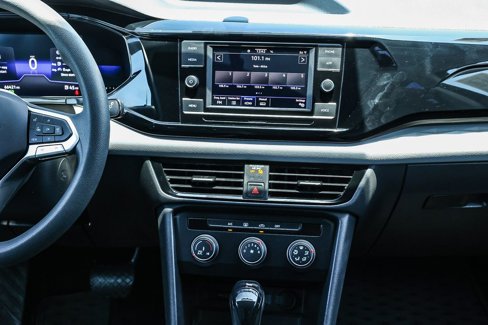Certified 2022 Volkswagen Taos S image 20