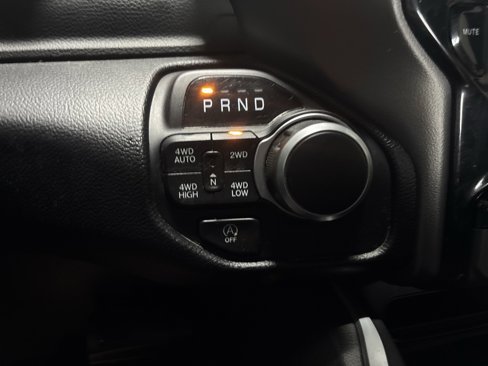 Used 2020 RAM 1500 Big Horn image 15
