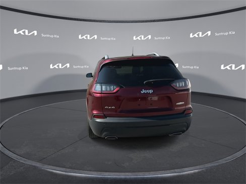 Used 2019 Jeep Cherokee Latitude Plus w/ Comfort/Convenience Group image 17
