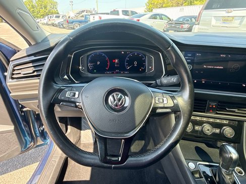 Used 2019 Volkswagen Jetta SEL image 11