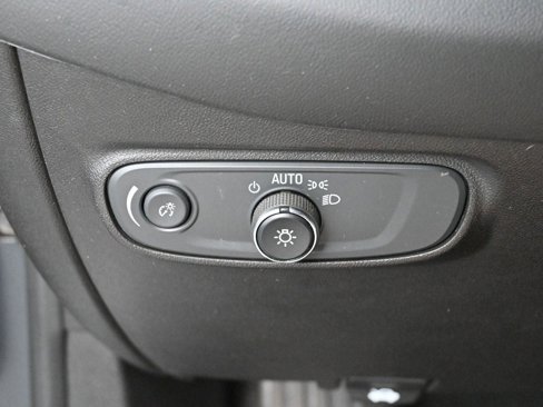 Used 2022 Chevrolet Equinox LT image 26