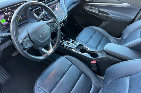 Certified 2022 Chevrolet Bolt EUV Premier w/ Sun & Sound Package image 9