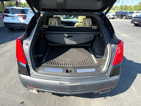 Used 2017 Cadillac XT5 Luxury w/ Driver Awareness Package image 6