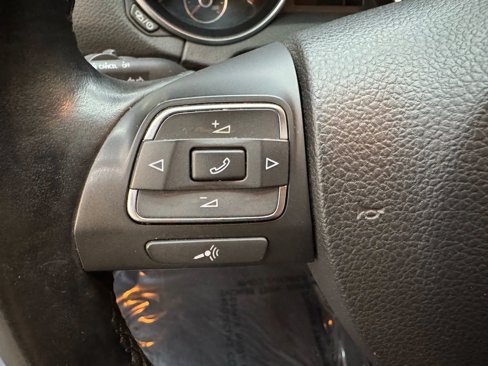 Used 2014 Volkswagen Jetta TDI image 16