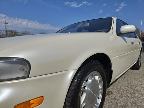 Used 1997 INFINITI J30 image 34