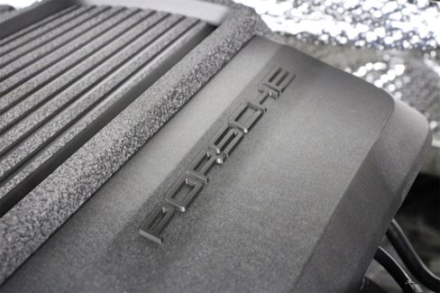 Certified 2025 Porsche Macan image 27