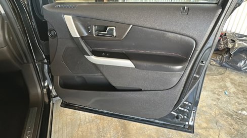 Used 2013 Ford Edge Limited image 18