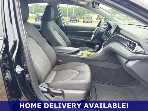 Used 2023 Toyota Camry LE w/ Convenience Package image 10