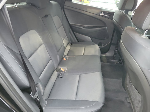 Used 2016 Hyundai Tucson SE w/ Option Group 02 image 19