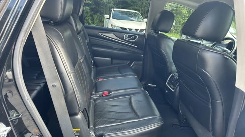 Used 2013 INFINITI JX35 AWD w/ Premium Pkg image 13
