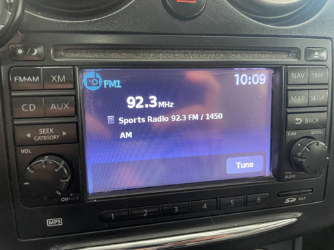 Used 2012 Nissan Rogue SV w/ Premium Pkg image 32