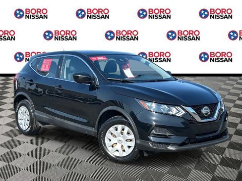 Certified 2020 Nissan Rogue Sport S image 1