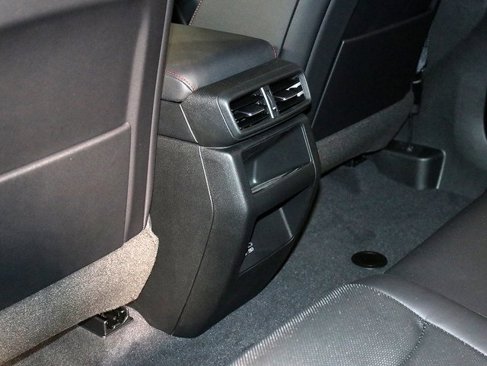 Used 2024 Acura ZDX A-Spec image 16