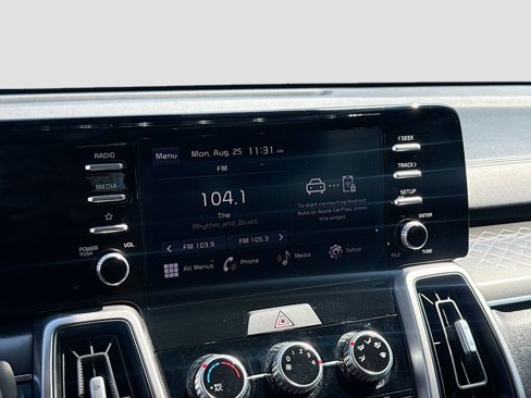 Used 2022 Kia Sorento LX image 14