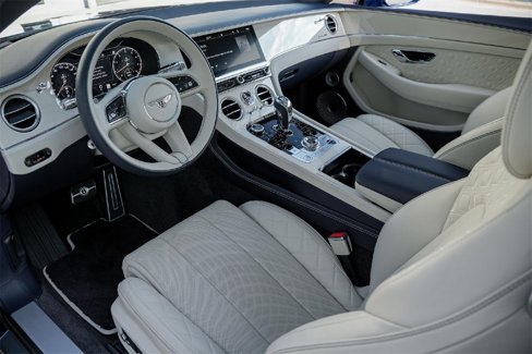 Certified 2023 Bentley Continental GT Azure image 2
