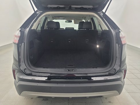 Used 2024 Ford Edge SEL image 29