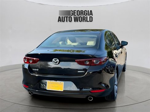 Used 2020 MAZDA MAZDA3 Sedan w/ Select Package image 5