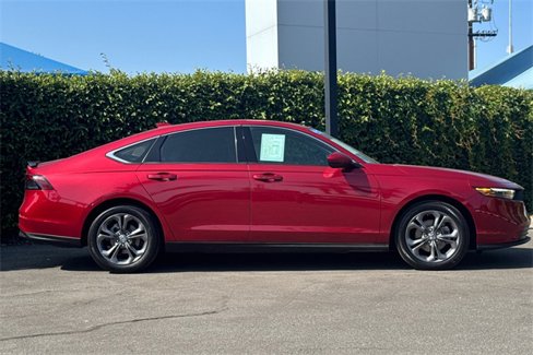 Certified 2023 Honda Accord EX image 3