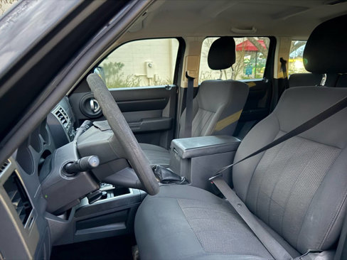 Used 2011 Dodge Nitro SE image 13