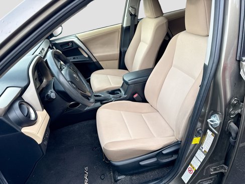 Used 2013 Toyota RAV4 LE image 12