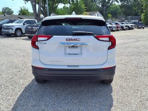 Used 2022 GMC Terrain SLE w/ Driver Convenience Package image 6